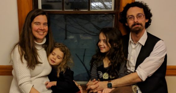 Alumni Spotlight: Winter 2019 Myfanwy Callahan, MD, MPH (photo with family)