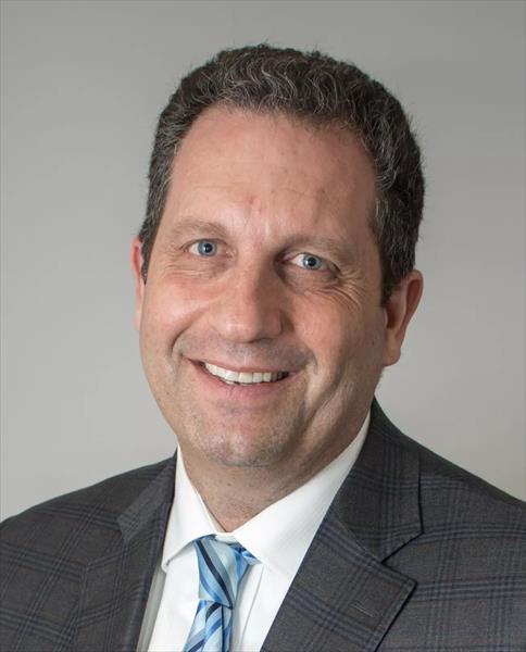 head and shoulders image of Darrell Kotton