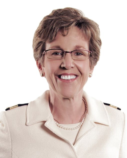Headshot of Christine Hunter, MD