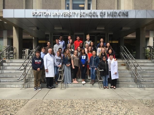 COM_Careers in Medicine program