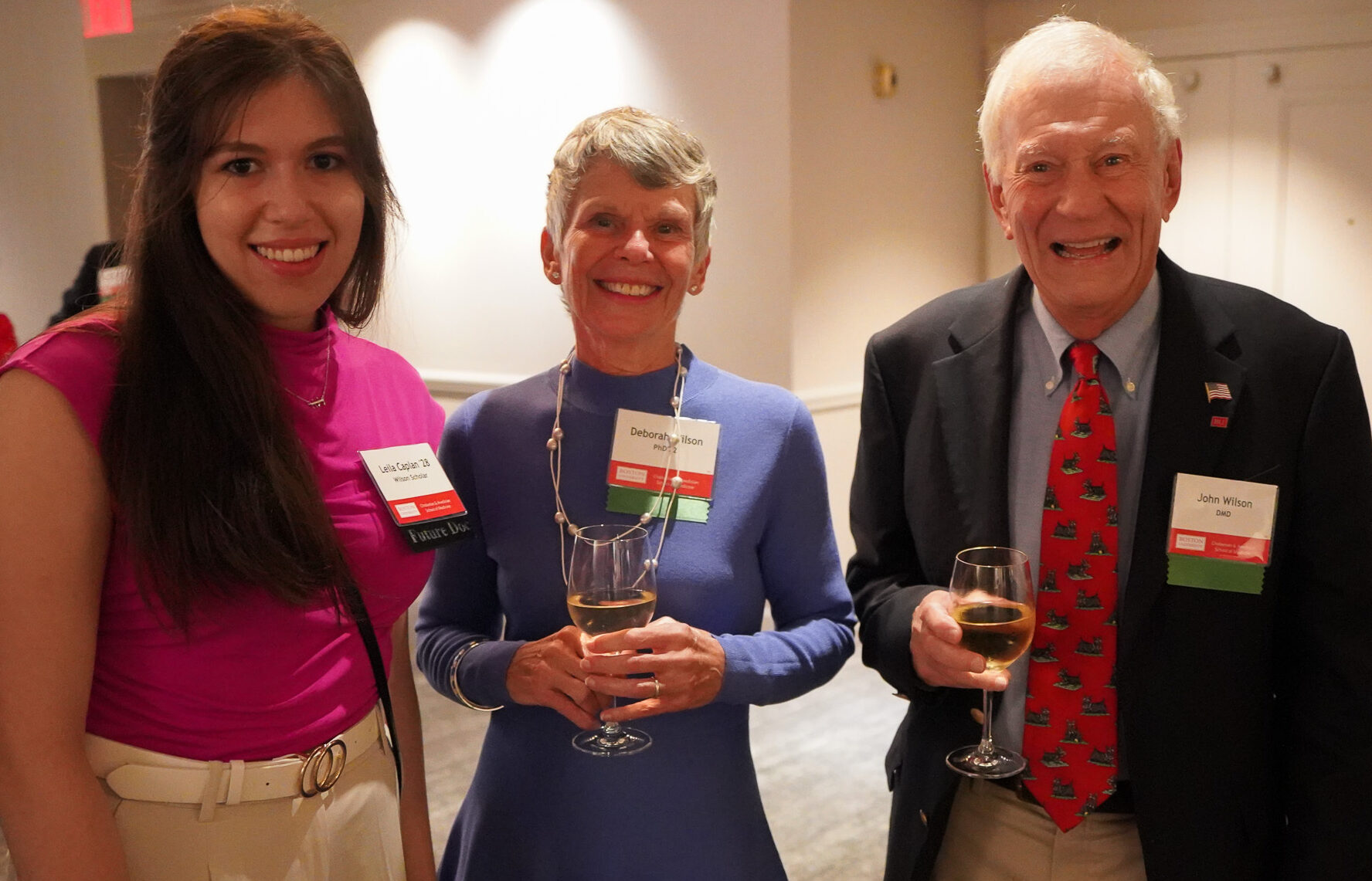 Scholarship receipient Leila Caplan standing with donors Deborah and John Wilson