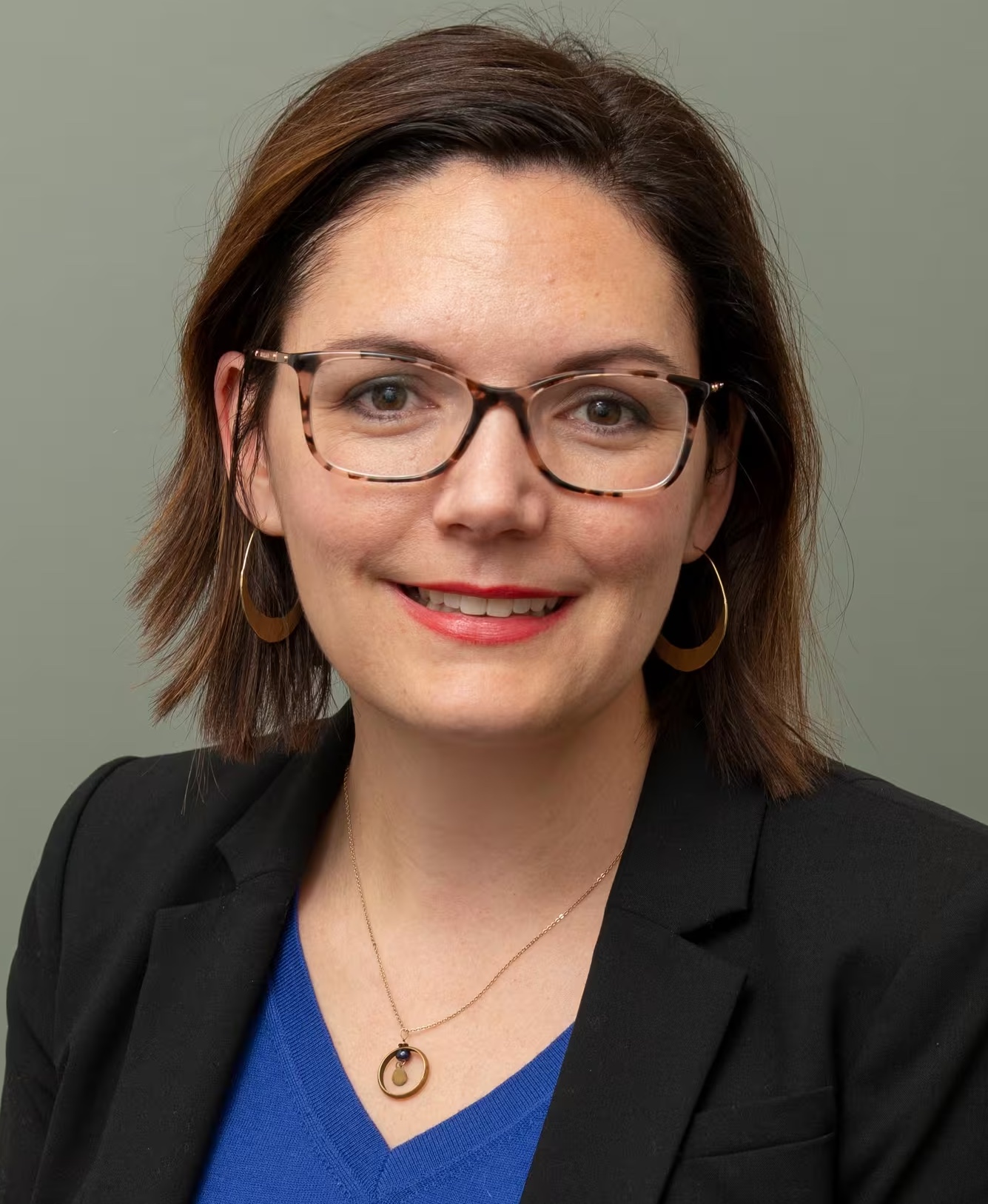 head and shoulders image of Dr. Woodhams