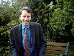 Dr. Rodger Charlton