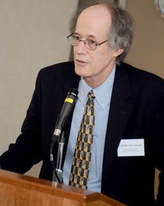 07-1837-002 Epidemiology chair and professor C. Robert Horsburgh