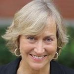 Headshot Lois McCloskey