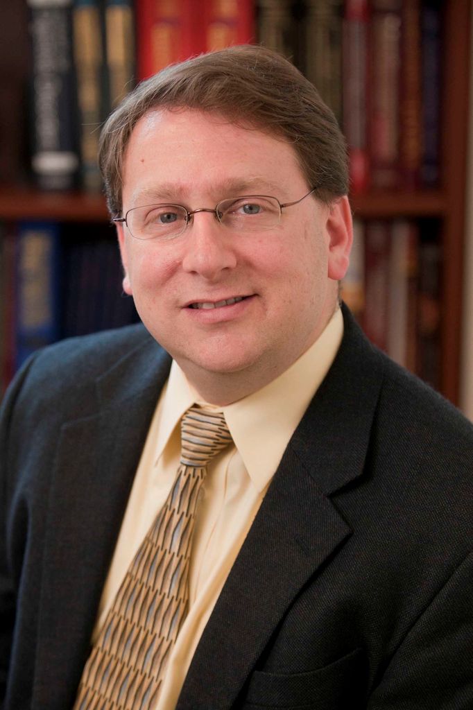 Robert Lowe, MD Director, Medical Educator Pathway Associate Professor of Medicine, Boston University School of Medicine Section of Gastroenterology Special Interests: Viral hepatitis, metabolic liver diseases, cirrhosis, portal hypertension