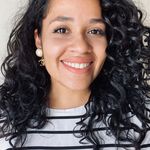 Headshot of Liz Flores