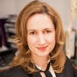 Dr. Andreea Bujor